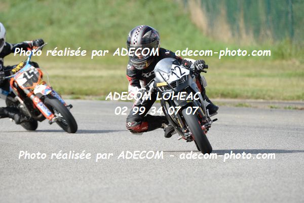 http://v2.adecom-photo.com/images//8.MOTO/2020/SUPER_MOTARD_LOHEAC_2020/MINI_GP_2/TILMANT_Elian/05A_2435.JPG