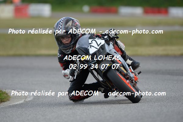 http://v2.adecom-photo.com/images//8.MOTO/2020/SUPER_MOTARD_LOHEAC_2020/MINI_GP_2/TILMANT_Elian/05A_3190.JPG