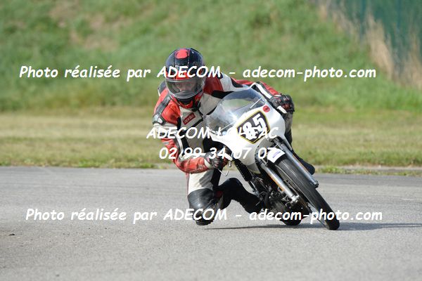 http://v2.adecom-photo.com/images//8.MOTO/2020/SUPER_MOTARD_LOHEAC_2020/OPEN_25/HUON_DE_PENANSTER_Etienne/05A_2306.JPG