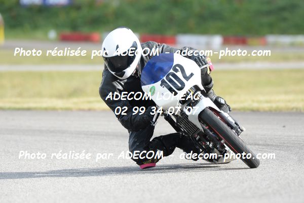 http://v2.adecom-photo.com/images//8.MOTO/2020/SUPER_MOTARD_LOHEAC_2020/OPEN_25/OLLIVIER_Alexis/05A_3044.JPG