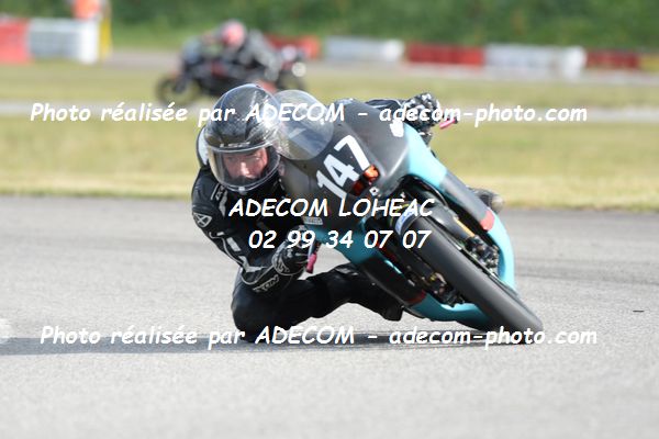http://v2.adecom-photo.com/images//8.MOTO/2020/SUPER_MOTARD_LOHEAC_2020/OPEN_25/RIBET_Gwendal/05A_3047.JPG