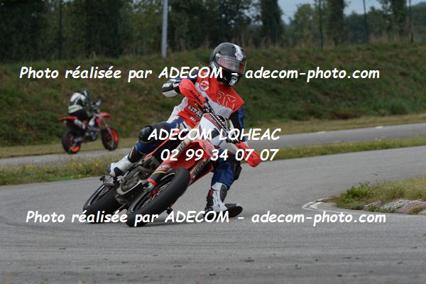 http://v2.adecom-photo.com/images//8.MOTO/2020/SUPER_MOTARD_LOHEAC_2020/SUPER_RACER/1/05A_1892.JPG