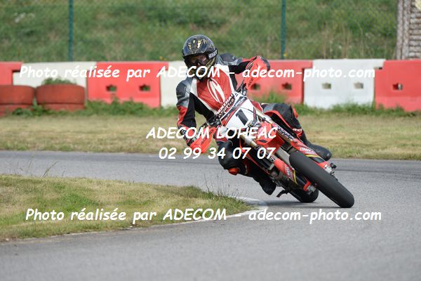 http://v2.adecom-photo.com/images//8.MOTO/2020/SUPER_MOTARD_LOHEAC_2020/SUPER_RACER/1/05A_2055.JPG
