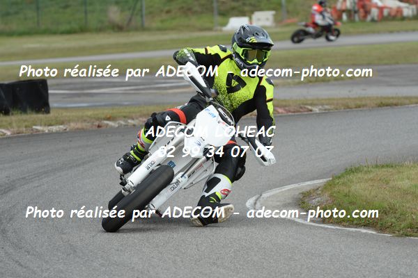 http://v2.adecom-photo.com/images//8.MOTO/2020/SUPER_MOTARD_LOHEAC_2020/SUPER_RACER/1_SANS_NUMEROS_SANS_NOMS/05A_1851.JPG