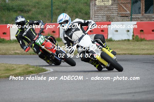 http://v2.adecom-photo.com/images//8.MOTO/2020/SUPER_MOTARD_LOHEAC_2020/SUPER_RACER/1_SANS_NUMEROS_SANS_NOMS/05A_2030.JPG