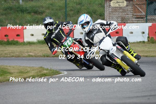 http://v2.adecom-photo.com/images//8.MOTO/2020/SUPER_MOTARD_LOHEAC_2020/SUPER_RACER/1_SANS_NUMEROS_SANS_NOMS/05A_2031.JPG