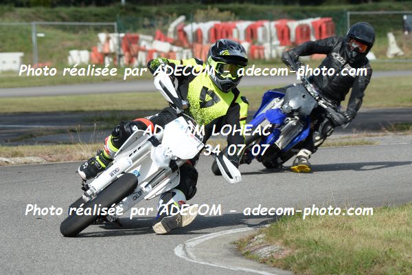 http://v2.adecom-photo.com/images//8.MOTO/2020/SUPER_MOTARD_LOHEAC_2020/SUPER_RACER/1_SANS_NUMEROS_SANS_NOMS/05A_2550.JPG
