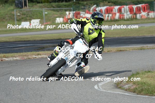 http://v2.adecom-photo.com/images//8.MOTO/2020/SUPER_MOTARD_LOHEAC_2020/SUPER_RACER/1_SANS_NUMEROS_SANS_NOMS/05A_2572.JPG