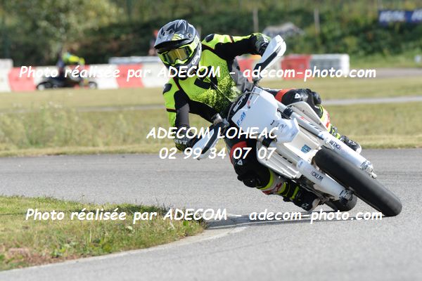 http://v2.adecom-photo.com/images//8.MOTO/2020/SUPER_MOTARD_LOHEAC_2020/SUPER_RACER/1_SANS_NUMEROS_SANS_NOMS/05A_2710.JPG