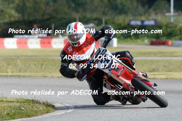http://v2.adecom-photo.com/images//8.MOTO/2020/SUPER_MOTARD_LOHEAC_2020/SUPER_RACER/3/05A_2731.JPG