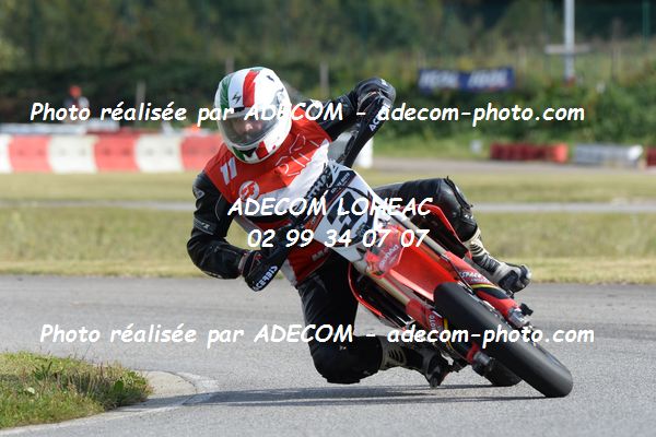 http://v2.adecom-photo.com/images//8.MOTO/2020/SUPER_MOTARD_LOHEAC_2020/SUPER_RACER/3/05A_2732.JPG