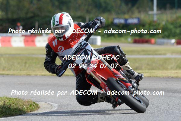http://v2.adecom-photo.com/images//8.MOTO/2020/SUPER_MOTARD_LOHEAC_2020/SUPER_RACER/3/05A_2733.JPG