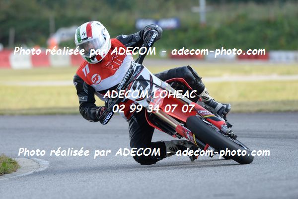http://v2.adecom-photo.com/images//8.MOTO/2020/SUPER_MOTARD_LOHEAC_2020/SUPER_RACER/3/05A_2757.JPG