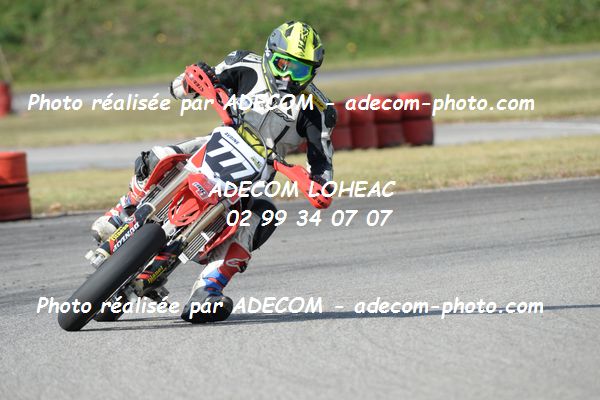 http://v2.adecom-photo.com/images//8.MOTO/2020/SUPER_MOTARD_LOHEAC_2020/SUPER_RACER/AVOINE_Arthur/05A_2671.JPG