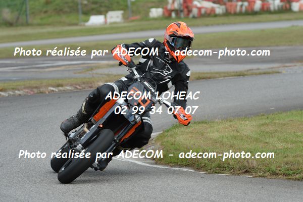 http://v2.adecom-photo.com/images//8.MOTO/2020/SUPER_MOTARD_LOHEAC_2020/SUPER_RACER/BIGOT_Francois/05A_1850.JPG