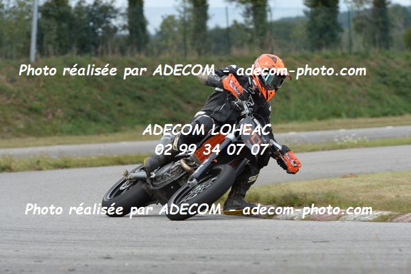 http://v2.adecom-photo.com/images//8.MOTO/2020/SUPER_MOTARD_LOHEAC_2020/SUPER_RACER/BIGOT_Francois/05A_1928.JPG