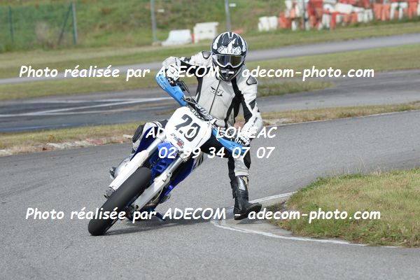 http://v2.adecom-photo.com/images//8.MOTO/2020/SUPER_MOTARD_LOHEAC_2020/SUPER_RACER/BIGOT_Francois/05A_1988.JPG