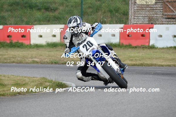 http://v2.adecom-photo.com/images//8.MOTO/2020/SUPER_MOTARD_LOHEAC_2020/SUPER_RACER/BIGOT_Francois/05A_2056.JPG
