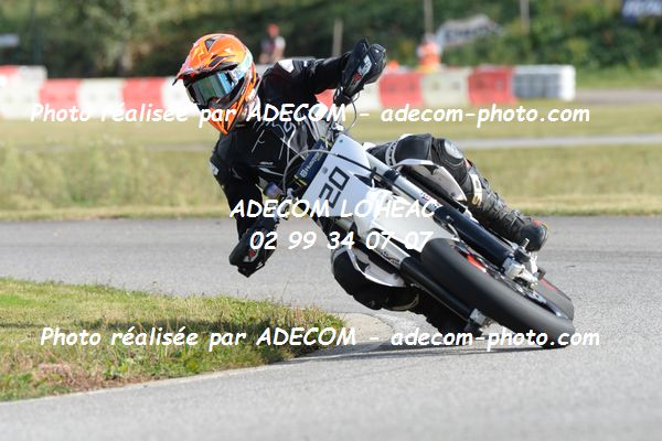 http://v2.adecom-photo.com/images//8.MOTO/2020/SUPER_MOTARD_LOHEAC_2020/SUPER_RACER/BIGOT_Francois/05A_2713.JPG