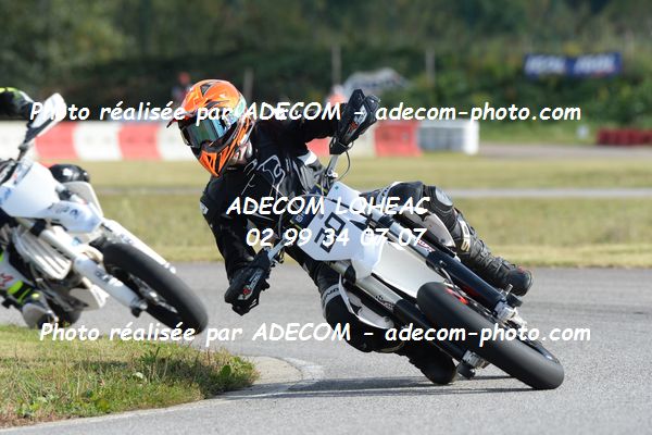 http://v2.adecom-photo.com/images//8.MOTO/2020/SUPER_MOTARD_LOHEAC_2020/SUPER_RACER/BIGOT_Francois/05A_2736.JPG