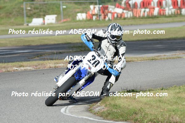 http://v2.adecom-photo.com/images//8.MOTO/2020/SUPER_MOTARD_LOHEAC_2020/SUPER_RACER/BIGOT_Francois/05A_2844.JPG