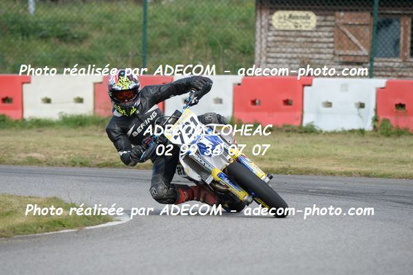 http://v2.adecom-photo.com/images//8.MOTO/2020/SUPER_MOTARD_LOHEAC_2020/SUPER_RACER/BILLOT_Alann/05A_2066.JPG