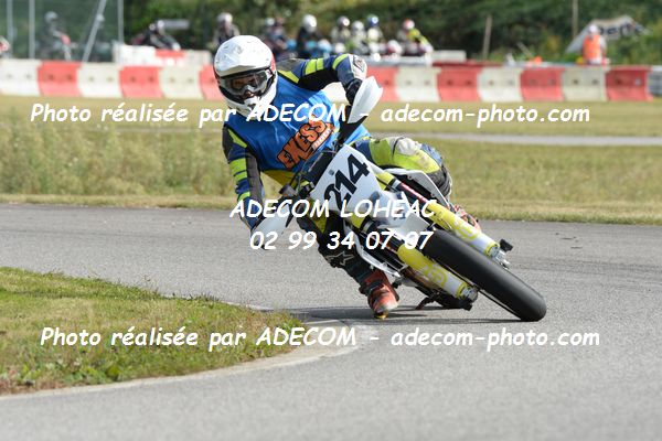 http://v2.adecom-photo.com/images//8.MOTO/2020/SUPER_MOTARD_LOHEAC_2020/SUPER_RACER/BRETECHE_Brice/05A_2128.JPG