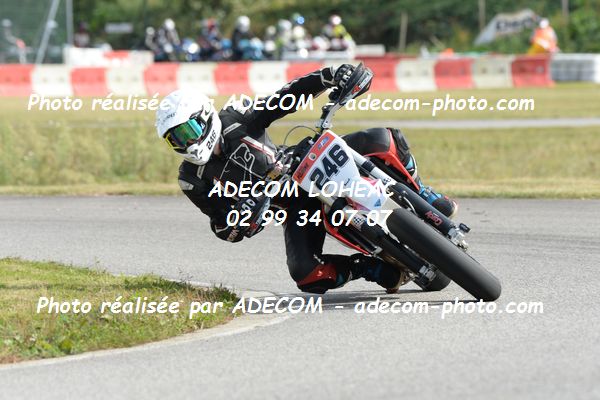 http://v2.adecom-photo.com/images//8.MOTO/2020/SUPER_MOTARD_LOHEAC_2020/SUPER_RACER/BRETECHE_Brice/05A_2132.JPG