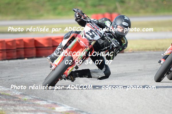 http://v2.adecom-photo.com/images//8.MOTO/2020/SUPER_MOTARD_LOHEAC_2020/SUPER_RACER/CAREW_Paul/05A_2658.JPG