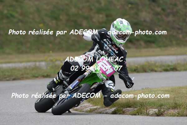 http://v2.adecom-photo.com/images//8.MOTO/2020/SUPER_MOTARD_LOHEAC_2020/SUPER_RACER/EMERY_Helene/05A_3723.JPG
