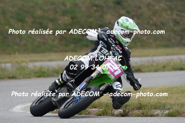 http://v2.adecom-photo.com/images//8.MOTO/2020/SUPER_MOTARD_LOHEAC_2020/SUPER_RACER/EMERY_Helene/05A_3724.JPG