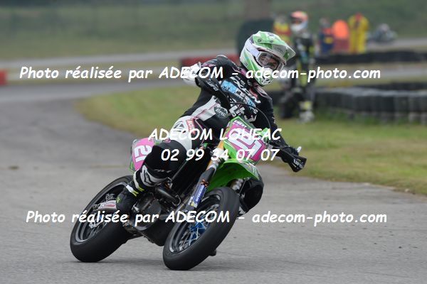 http://v2.adecom-photo.com/images//8.MOTO/2020/SUPER_MOTARD_LOHEAC_2020/SUPER_RACER/EMERY_Helene/05A_3760.JPG