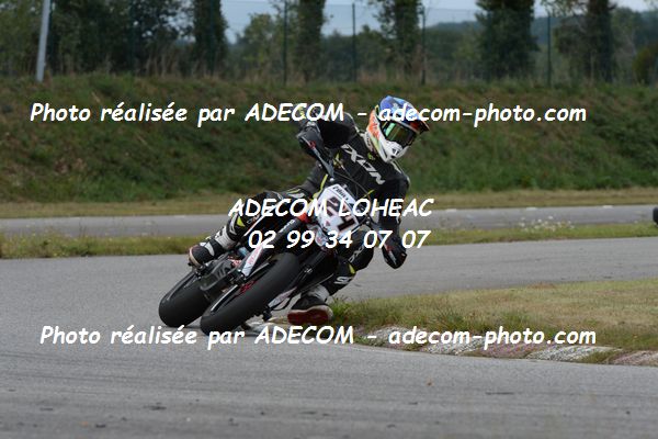 http://v2.adecom-photo.com/images//8.MOTO/2020/SUPER_MOTARD_LOHEAC_2020/SUPER_RACER/ERHEL_Nicolas/05A_1889.JPG