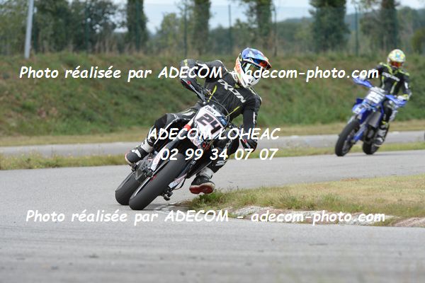 http://v2.adecom-photo.com/images//8.MOTO/2020/SUPER_MOTARD_LOHEAC_2020/SUPER_RACER/ERHEL_Nicolas/05A_1912.JPG