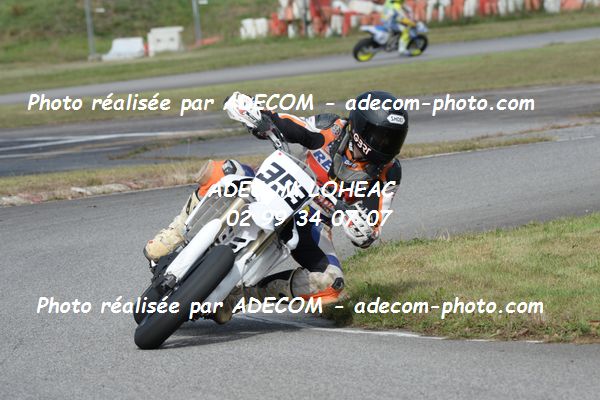 http://v2.adecom-photo.com/images//8.MOTO/2020/SUPER_MOTARD_LOHEAC_2020/SUPER_RACER/GERARD_Kevin/05A_1993.JPG