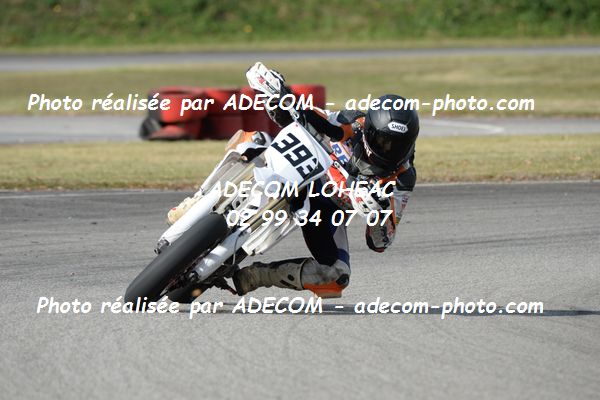 http://v2.adecom-photo.com/images//8.MOTO/2020/SUPER_MOTARD_LOHEAC_2020/SUPER_RACER/GERARD_Kevin/05A_2814.JPG