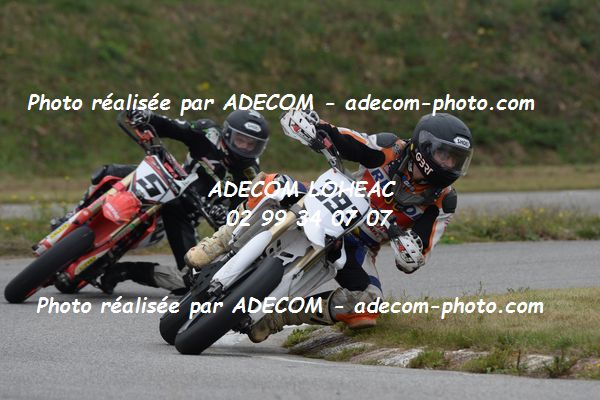 http://v2.adecom-photo.com/images//8.MOTO/2020/SUPER_MOTARD_LOHEAC_2020/SUPER_RACER/GERARD_Kevin/05A_3734.JPG