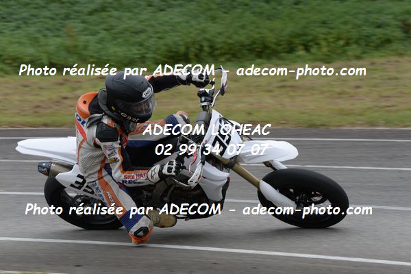 http://v2.adecom-photo.com/images//8.MOTO/2020/SUPER_MOTARD_LOHEAC_2020/SUPER_RACER/GERARD_Kevin/05A_3816.JPG