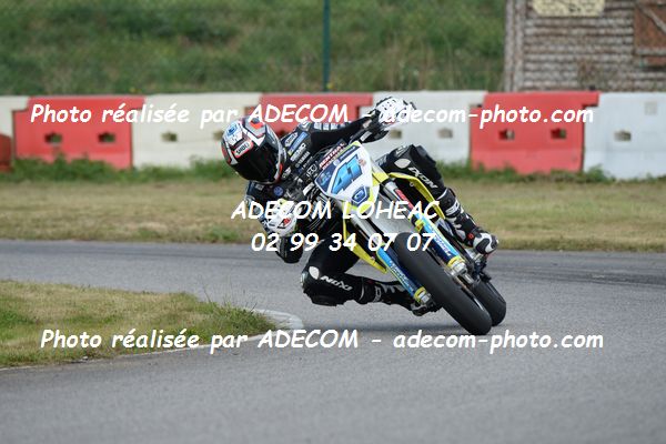 http://v2.adecom-photo.com/images//8.MOTO/2020/SUPER_MOTARD_LOHEAC_2020/SUPER_RACER/GINES_Mathieu/05A_2079.JPG