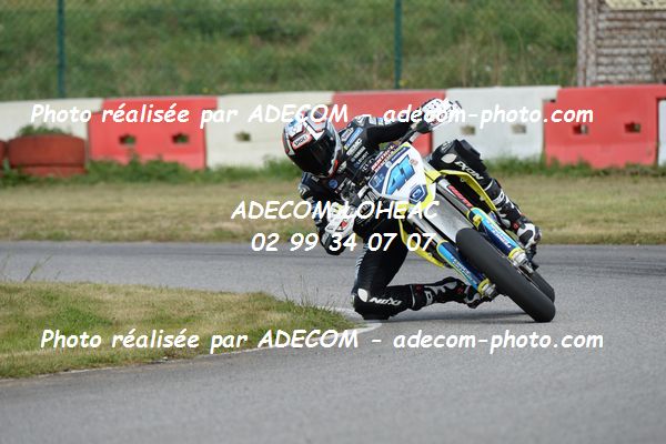 http://v2.adecom-photo.com/images//8.MOTO/2020/SUPER_MOTARD_LOHEAC_2020/SUPER_RACER/GINES_Mathieu/05A_2095.JPG