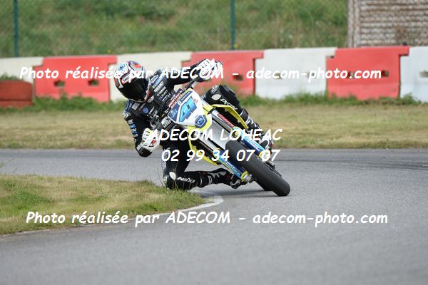 http://v2.adecom-photo.com/images//8.MOTO/2020/SUPER_MOTARD_LOHEAC_2020/SUPER_RACER/GINES_Mathieu/05A_2110.JPG