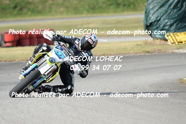 http://v2.adecom-photo.com/images//8.MOTO/2020/SUPER_MOTARD_LOHEAC_2020/SUPER_RACER/GINES_Mathieu/05A_2810.JPG