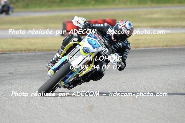 http://v2.adecom-photo.com/images//8.MOTO/2020/SUPER_MOTARD_LOHEAC_2020/SUPER_RACER/GINES_Mathieu/05A_2828.JPG
