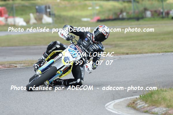http://v2.adecom-photo.com/images//8.MOTO/2020/SUPER_MOTARD_LOHEAC_2020/SUPER_RACER/GINES_Mathieu/05A_2901.JPG
