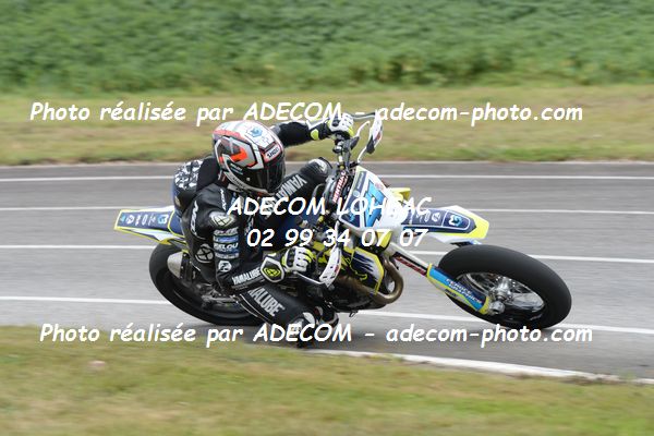 http://v2.adecom-photo.com/images//8.MOTO/2020/SUPER_MOTARD_LOHEAC_2020/SUPER_RACER/GINES_Mathieu/05A_3824.JPG
