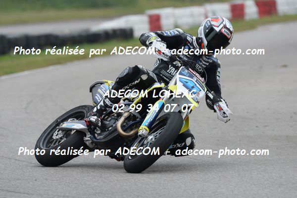 http://v2.adecom-photo.com/images//8.MOTO/2020/SUPER_MOTARD_LOHEAC_2020/SUPER_RACER/GINES_Mathieu/05A_3875.JPG