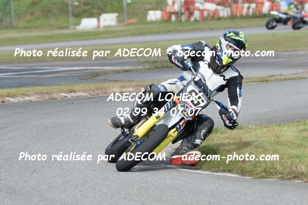 http://v2.adecom-photo.com/images//8.MOTO/2020/SUPER_MOTARD_LOHEAC_2020/SUPER_RACER/JOSEPH_Julian/05A_1995.JPG