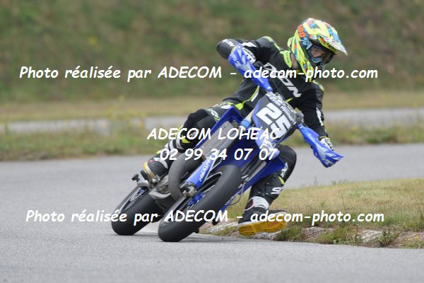http://v2.adecom-photo.com/images//8.MOTO/2020/SUPER_MOTARD_LOHEAC_2020/SUPER_RACER/MAINARD_Evan/05A_3909.JPG