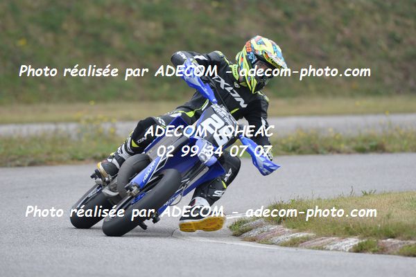 http://v2.adecom-photo.com/images//8.MOTO/2020/SUPER_MOTARD_LOHEAC_2020/SUPER_RACER/MAINARD_Evan/05A_3928.JPG