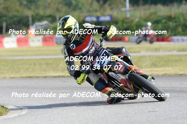 http://v2.adecom-photo.com/images//8.MOTO/2020/SUPER_MOTARD_LOHEAC_2020/SUPER_RACER/MATHIEU_Alix/05A_2704.JPG